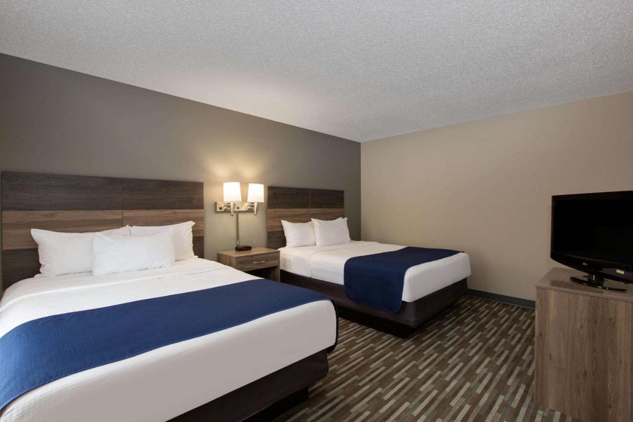 Days Inn & Suites By Wyndham Wisconsin Dells Exterior foto