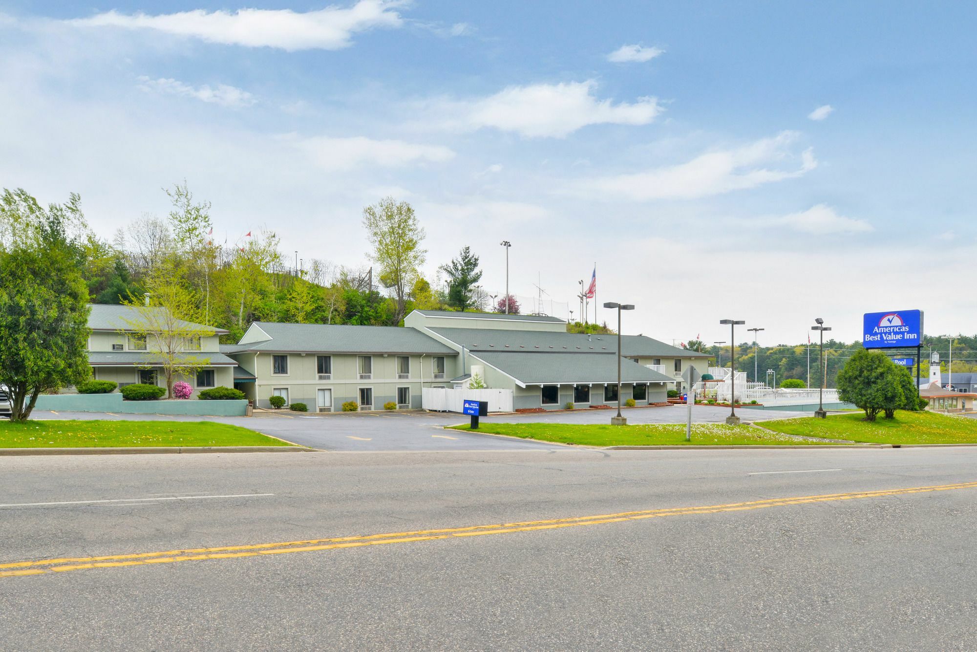 Days Inn & Suites By Wyndham Wisconsin Dells Exterior foto